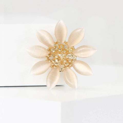 Elegante Spilla a Fiore in Acrilico Texture Occhio di Gatto Strass Lega Placcata Oro Argento Crisantemo Margherita per Donna