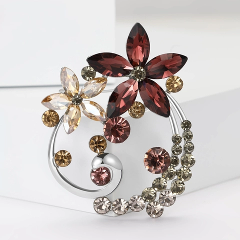 Lussuosa Spilla a Fiore in Lega Europea con Strass per Donna Stile Vintage di Palazzo Spilla Floreale Vegetale per Banchetti Matrimoni Feste Gioielli