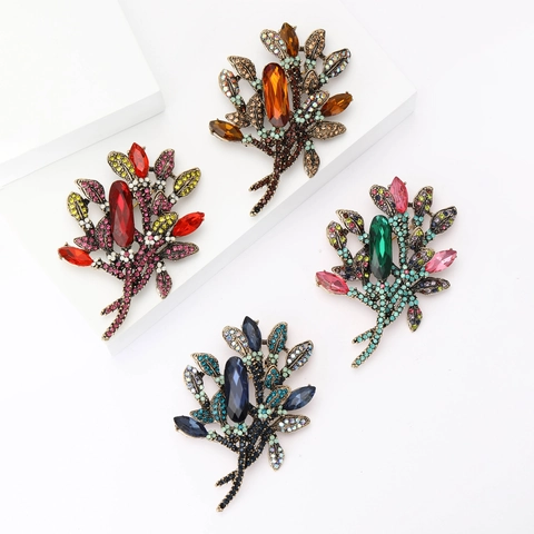 Vintage Lujoso Broche Floral de Aleación con Diamantes de Imitación para Mujer Elegante Alfiler de Pecho con Hojas de Flores Accesorios Joyería para Fiestas y Banquetes