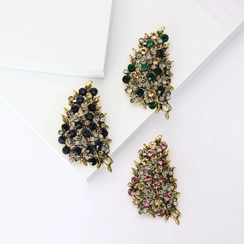 Spilla Foglia in Lega di Strass Vintage Elegante Forma di Pianta Intarsiata Pin per Donna Moda Abito Cappotto Accessori Gioielli