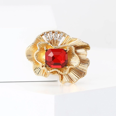 Eleganter Legierung Strass Plissiert Blume Brosche Exquisite Mode Pendler Corsage Pin Für Damen Kleidung Schmuck Dekoration