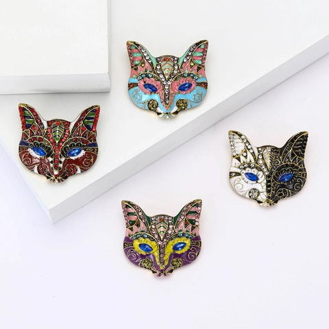 Cute Alloy Rhinestone Fox Mask Brooch Fashion Enamel Animal Lapel Pin For Suit Cardigan Jewelry Accessory For Women Men Gift