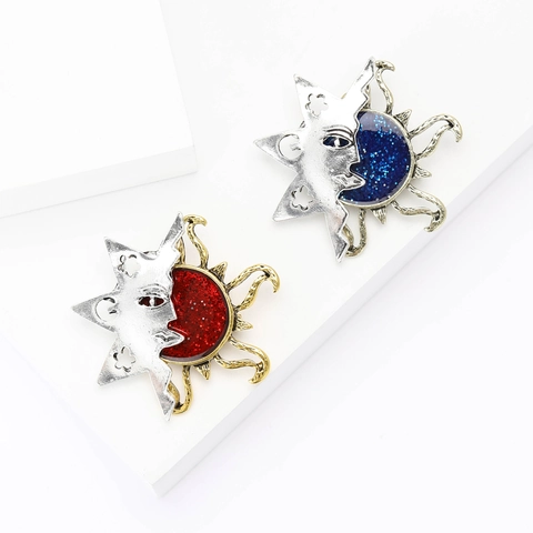 Broche Soleil Lune en Alliage Émaillé Vintage Avec Design Visage Céleste Épingle Soleil Lune Rétro Pour Costumes Pulls Femmes Hommes Bijoux de Mode Cadeau
