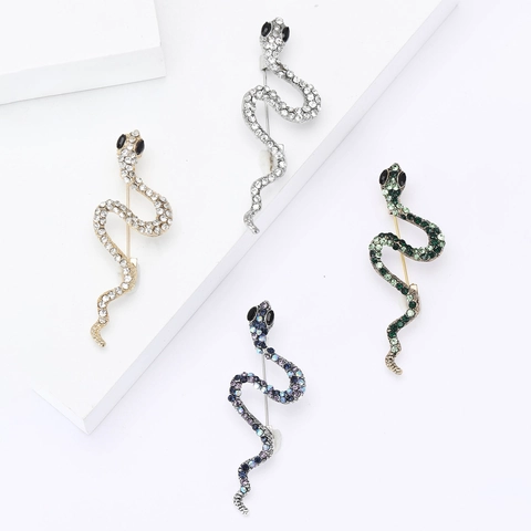 Vintage Mode Legering Slang Broche Strass Diervorm Pak Jas Revers Pin Veelzijdige Sieraden Accessoire Voor Vrouwen Mannen