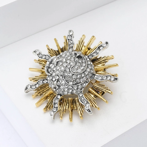 Spilla Vintage in Lega con Strass a Forma di Sole e Luna per Donna Oro Argento Bicolore Spilla di Lusso per Abito Maglione
