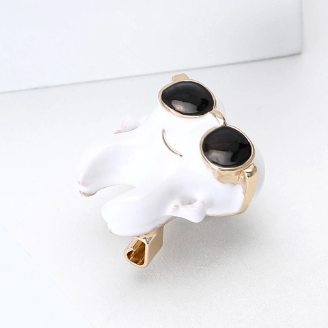 Creative Cartoon Tooth With Sunglasses Brooch Alloy Enamel Lapel Pin Individual Style Clothing Decoration Unisex Jewelry Gift