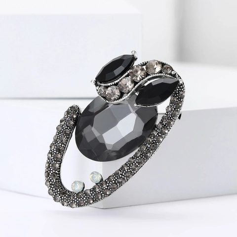 Vintage Legering Kristal Ovaal Broche Voor Dames Luxe Elegante Strass Ingelegde Speld Voor Pakken Truien Retro Mode Sieraden