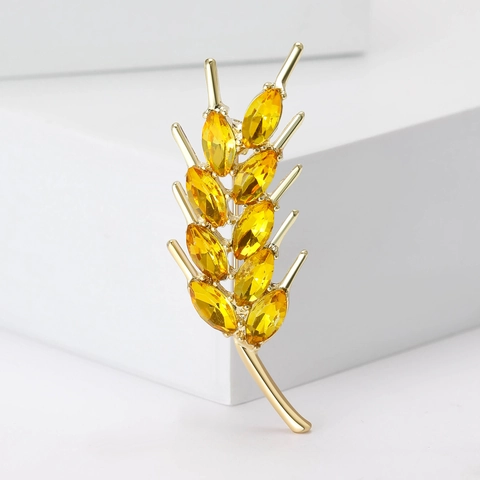 Exquisite Alloy Wheat Ear Brooch For Women Gold Color Rhinestone Inlaid Fashion Commute Apparel Accessories Jewelry Pin