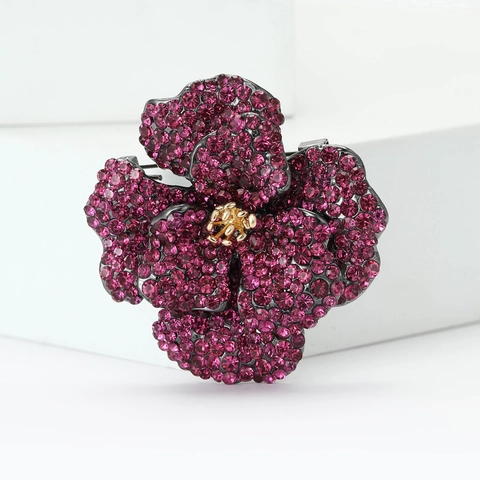 Elegant Alloy Rhinestone Peony Flower Brooch For Women Vintage Crystal Camellia Corset Pin Fashion Jewelry Accessories