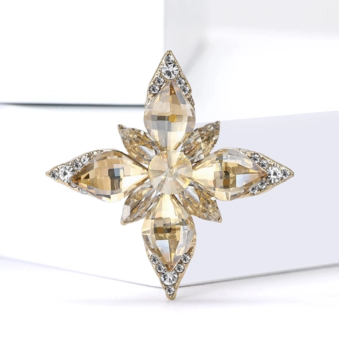 Vintage Achtpuntige Ster Legering Strass Broche Pin Voor Vrouwen Elegante Geometrische Kristallen Corsage Mode Sieraden Cadeau