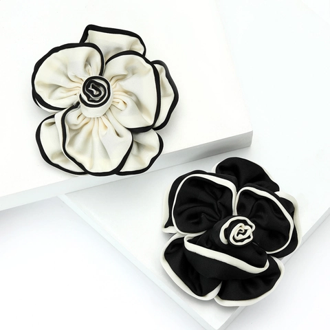 Elegante Kamelie Stoff Blume Brosche Mit 14 Karat Vergoldeter Legierung Stift Hochwertige Stoff Floral Corsage Für Damen Kleid Dekoration