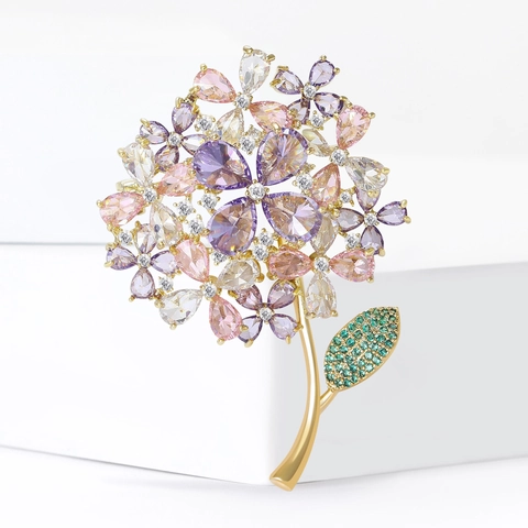 Elegant Copper Flower Brooch With Colorful Rhinestone Hydrangea Primrose Pin For Women Light Luxury Fashion Apparel Accessory