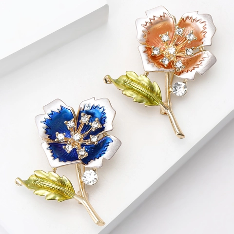 Elegant Alloy Rhinestone Flower Brooch For Women Gold Plated Enamel Drip Oil Floral Pin For Banquet Wedding Party Jewelry