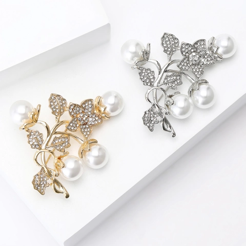 Elegante Broche de Hoja de Flor para Mujer de Aleación con Diamantes de Imitación y Perla Artificial Pin para Trajes Vestidos Accesorio Vintage de Lujo