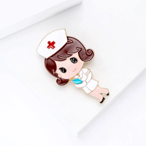Cartoon Nurse Enamel Brooch Pin Alloy Oil Dripping Red Cross Medical Uniform Badge For Nurse Doctor Hospital Staff Gift