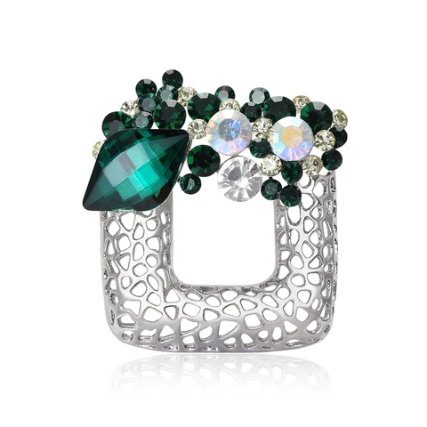 Vintage Hollow Alloy Rhinestone Square Brooch For Women Elegant Geometric Pin Fashion Wedding Party Jewelry Accessory