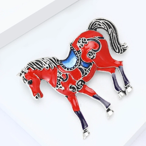 Vintage Palace Style Enamel Horse Brooch Alloy Rhinestone Animal Brooches Suit Accessory For Men Women Fine Jewelry Gift