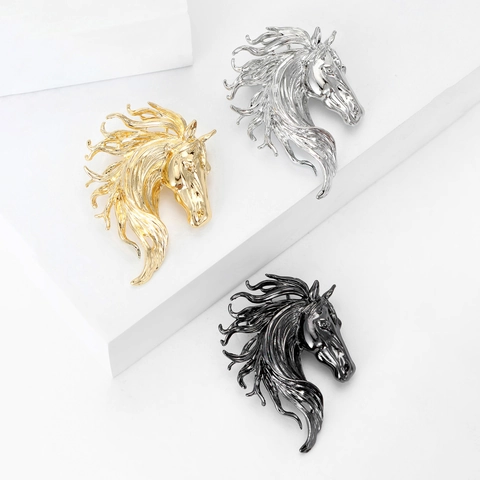 Vintage Alloy Horse Head Brooch For Women Fashion Animal Shaped Corsage Pin Electroplated Jewelry Accessory Gold Silver Black