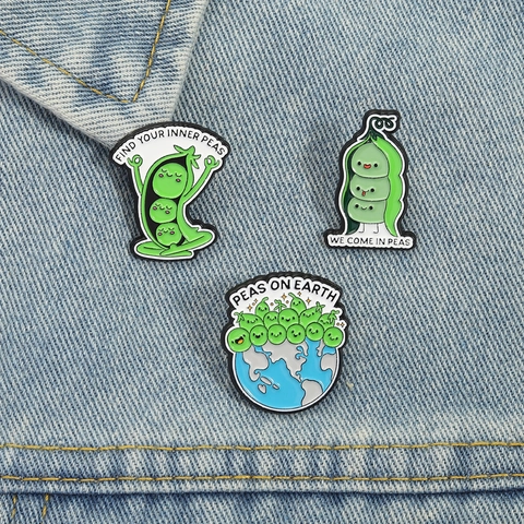 Cartoon Green Peas In A Pod Enamel Pin Creative Earth Yoga Pea Badge Zinc Alloy Brooch For Clothes Bags Decorative Accessories