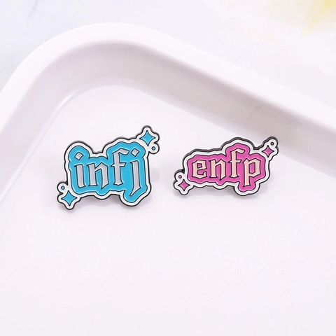 MBTI Personality Letter Enamel Brooch INFJ ENFP Gothic Zinc Alloy Painted Badge Star Decorative Jewelry Pin For Unisex Accessory