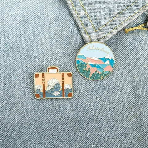 Abenteuer Berg Welle Emaille Pin Legierung Aktentasche Koffer Brosche Abzeichen Für Damen Herren Reisen Täglich Schmuck Geschenk