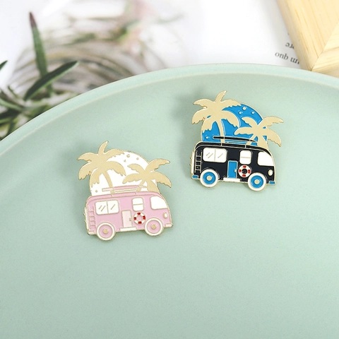 Kreative Cartoon Wohnmobil Emaille Pin Legierung Kokospalme Strand RV Brosche Personalisierte Sommer Reise Abzeichen Schmuck Geschenk
