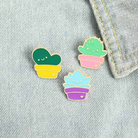 Broche en Émail Mignonne Plante en Pot de Dessin Animé Épinglette Visage Souriant Cactus Alliage Badge pour Sac à Dos Vêtements