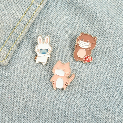 Cute Cartoon Animal Mask Enamel Brooch Pin Alloy Lacquer Rabbit Cat Bear Badge Creative Clothing Accessory Jewelry For Women Men Kids