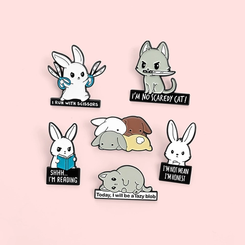 Broches Creativos de Esmalte de Animales de Dibujos Animados Pins de Conejo Gato de Aleación Con Eslóganes Divertidos Para Mujeres