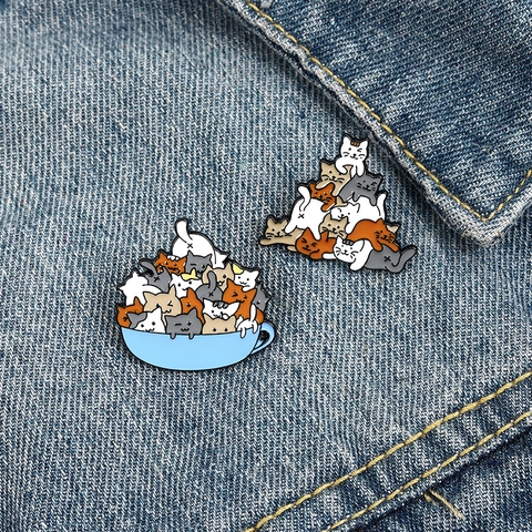 Süße Cartoon Katze Emaille Brosche Legierung Tier Teetasse Stapeln Katzen Abzeichen Reversnadel Für Kleidung Tasche Schmuck Geschenk