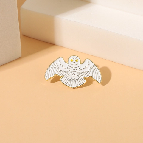 Broche de Esmalte de Búho Blanco Aleación Insignia de Pájaro Volante Periférico de Película para Ropa Mochila Accesorios Regalo
