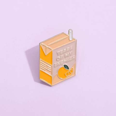 Creatieve Sinaasappelsap Pak Enamel Pin Grappige Tears Of My Enemies Cartoon Melkpak Legering Broche Badge