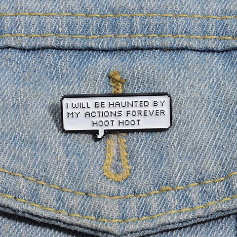 Lustig Pixel Art Dialogbox Emaille Pin Zinklegierung Brosche Haunted By My Actions Forever Schriftzug Abzeichen Schmuck Geschenk