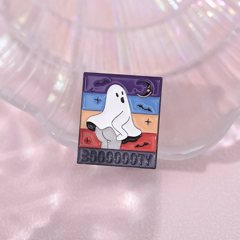 Simpatica Spilla in Smalto a Forma di Fantasma Distintivo Halloween in Lega di Zinco Verniciata per Zaino Cappello Giacca