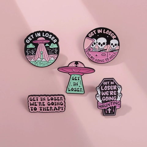 Spilla in Smalto Gotico Spille Gotico Halloween Teschio UFO Bottiglia di Pozione Spilla in Lega per Zaino Abbigliamento Decorazione Regalo