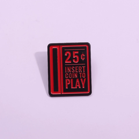 Ρετρό Καρφίτσα Σμάλτου Σχισμή Κερμάτων Arcade 25 Cents Insert Coin To Play Σήμα από Κράμα Vintage Gamer Κοσμήματα