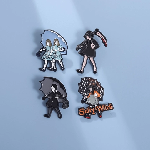 Broche de Esmalte de Personaje de Película Gótica Aleación de Zinc Inspirado Miércoles Shining Insignia Animada