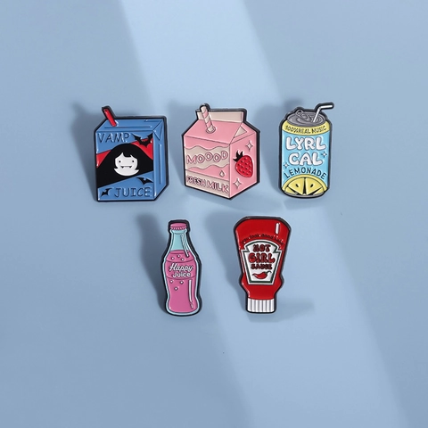 Cartoon Emaille Brosche Zinklegierung Spaß Milchkarton Getränkedose Saucenflasche Abzeichen Für Taschen Kleidung Nadeln Schmuck Zubehör