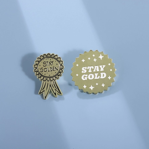 Ensemble de Broches en Émail Stay Gold Forme Créative de Médaille en Alliage de Zinc Badge pour Vêtements Sac à Dos Accessoire Individuel Décoratif
