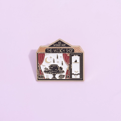 Vintage Witch Shop Enamel Pin Alloy Mysterious House Brooch With Moon Cauldron For Halloween Party Women Men Jewelry Gift