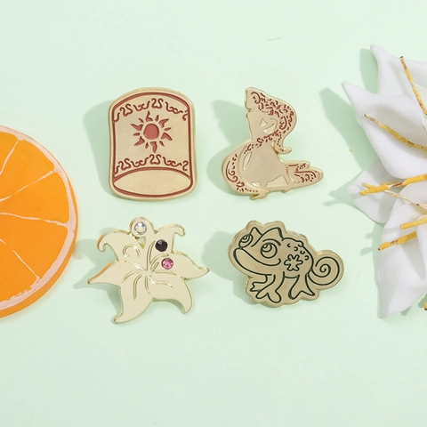 Alloy Emaille Pin Set Cartoon Prinzessin Silhouette Sonnentotem Chamäleon Magische Blume Strass Brosche Für Damen Schmuck Geschenk