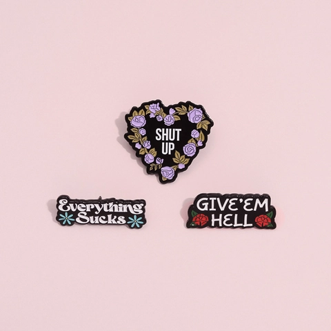 Ensemble de Broches Émaillées Créatives Fleur Cœur Lettres Drôles Broche en Alliage Badge Personnalisé Accessoire en Métal Cadeau