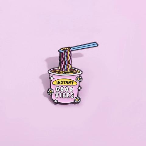 Instant Good Vibes Becher Nudel Emaille Pin Legierung Brosche Cartoon Lebensmittel Abzeichen Für Kleidung Taschen Dekoration