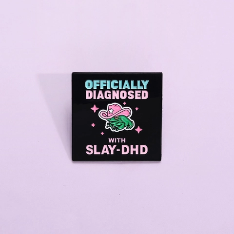 Square Enamel Frog Brooch With Pink Cowboy Hat Badge Officially Diagnosed With Slay-Dhd Humorous Alloy Pin For Clothes Bag