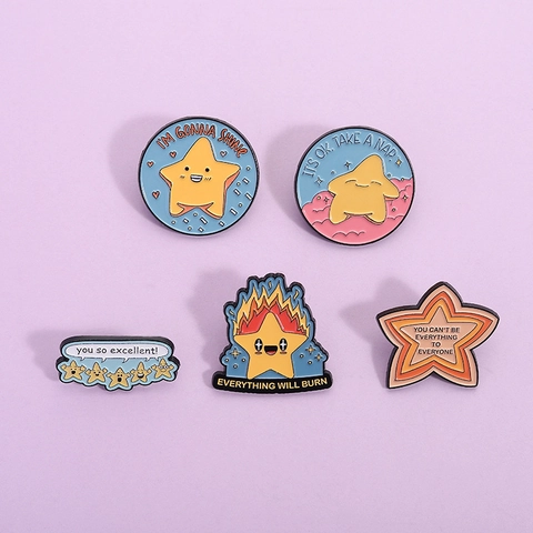 Cartoon Stern Universum Brosche Pin Personalisiert Süße Flamme Fünfzackiger Stern Emaille Abzeichen Zubehör Für Kleidung