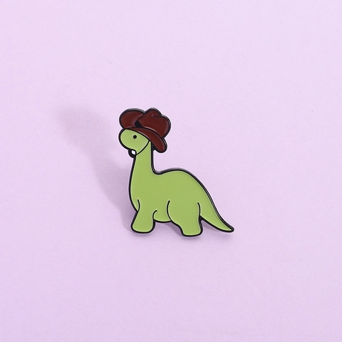 Simpatica Spilla in Smalto a Forma di Dinosauro Verde con Cappello da Cowboy Distintivo in Lega per Zaino Abbigliamento Unisex