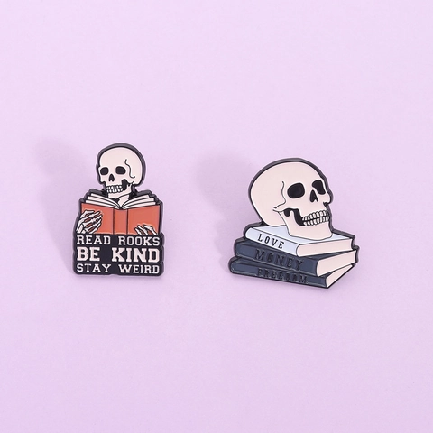Cartoon Skeleton Reading Skull Book Enamel Brooch Zinc Alloy Lacquered Pins For Women Men Literary Gothic Artistic Badges