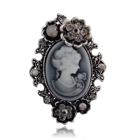 Vintage Victorian Style Alloy Cameo Brooch For Women Elegant Beauty Silhouette Portrait Rhinestone Inlaid Brooches Pin