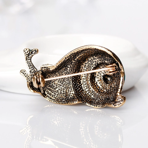 Vintage Snail Animal Brooch Alloy Gradient Enamel Rhinestone Lapel Pin For Women Fashion Jewelry Badge Accessory Gift Decor