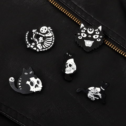 Gothic Katze Skelett Brosche Emaille Pins Für Rucksäcke Kleidung Halloween Punk Stil Totenkopf Katze Legierung Abzeichen Schmuck Geschenk